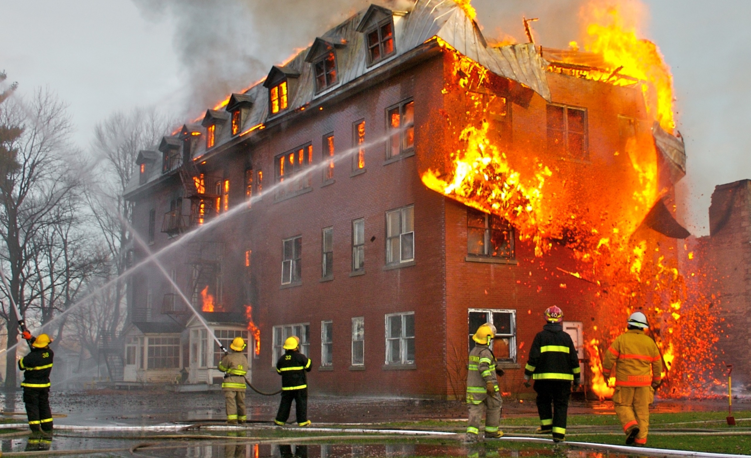 How To Survive A Building Fire